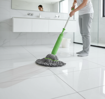Self-twisting Water Rotating Mop